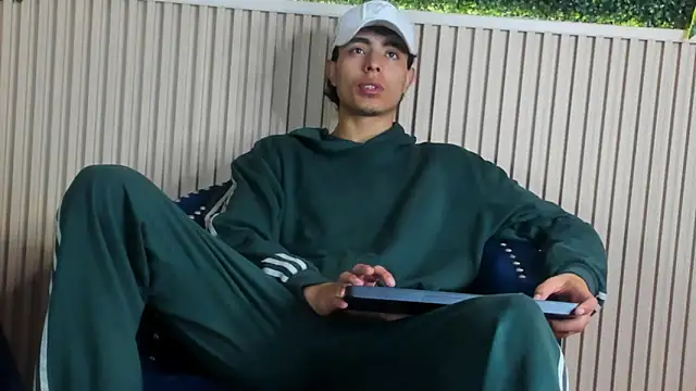 JoshRashfordd online show from September 11, 2025, 12:05 pm