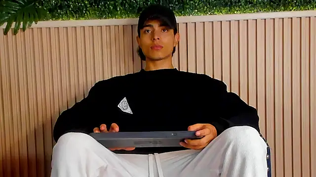 JoshRashfordd online show from September 28, 2025, 11:50 am