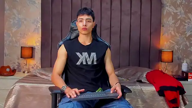 JoshRashfordd online show from March 8, 2025, 11:48 am