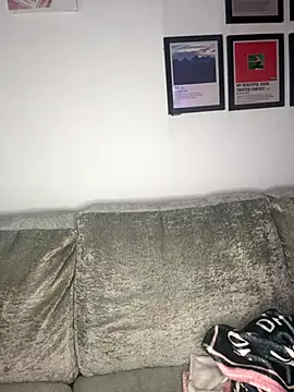 sophiamariexoxo240 online show from September 25, 2025, 5:08 pm