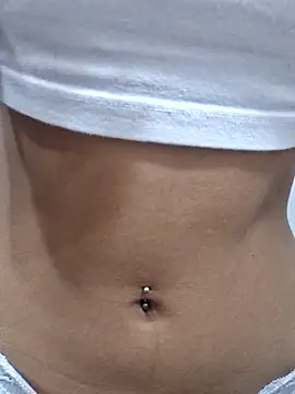 Snapshot of Jazmin-Cerezita chatting on October 12, 2025, 7:04 pm Jazmin-Cerezita online show from October 12, 2025, 7:04 pm