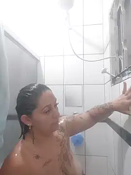 baixinhaloira online show from November 15, 2025, 2:15 am