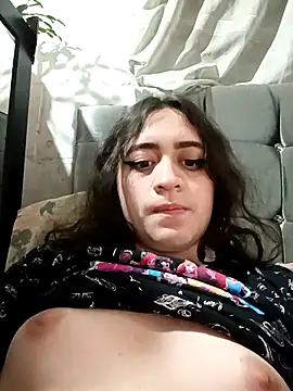 Yaz Moon online show from March 7, 2025, 3:40 am