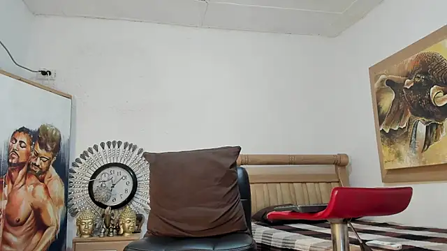 mr stiven  online show from April 7, 2026, 3:30 am