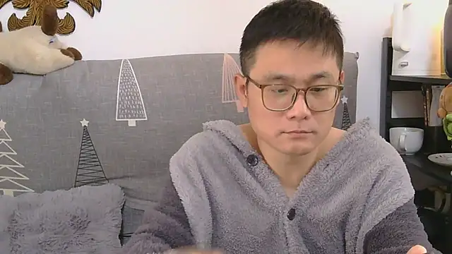 866532 online show from December 23, 2025, 4:56 am