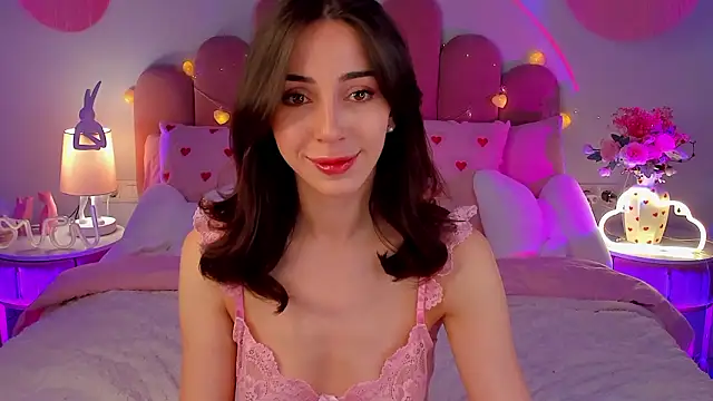 ElsaYoung online show from March 18, 2026, 8:21 pm