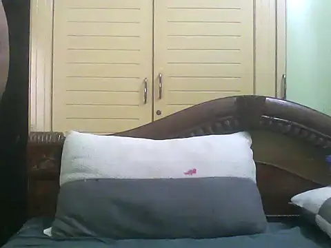 farhaanmacho online show from June 18, 2026, 10:31 am