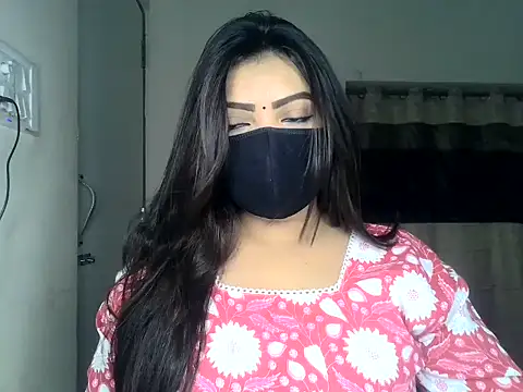 Snapshot of ishi_Beauty chatting on April 17, 2026, 4:48 am ishi Beauty online show from April 17, 2026, 4:48 am