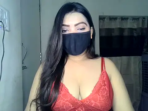 Snapshot of ishi_Beauty chatting on July 4, 2026, 6:09 am ishi Beauty online show from July 4, 2026, 6:09 am