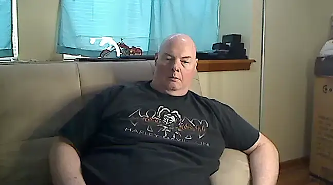 harley99574 online show from February 19, 2025, 10:20 pm