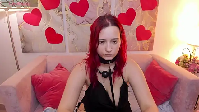 Snapshot of RachelPirce chatting on February 19, 2025, 1:39 pm RachelPirce online show from February 19, 2025, 1:39 pm