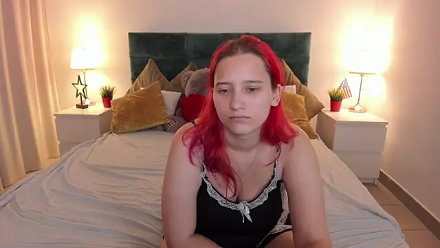 Snapshot of RachelPirce chatting on September 11, 2025, 5:40 am RachelPirce online show from September 11, 2025, 5:40 am