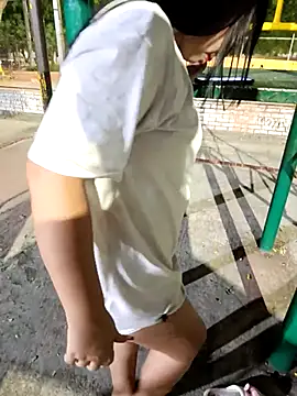 KathaDanger online show from October 7, 2025, 3:29 am