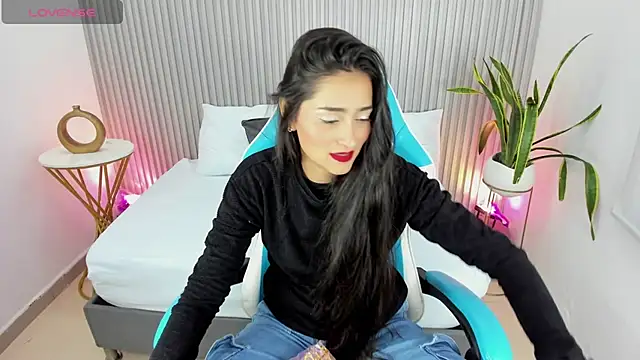 Snapshot of noaah_smith_ chatting on March 6, 2025, 12:09 pm noaah smith online show from March 6, 2025, 12:09 pm