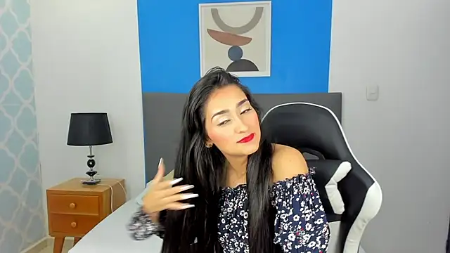 Snapshot of noaah_smith_ chatting on February 10, 2025, 12:08 pm noaah smith online show from February 10, 2025, 12:08 pm