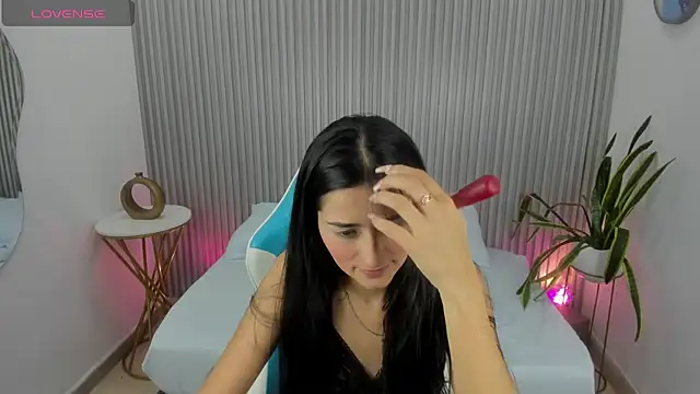 Snapshot of noaah_smith_ chatting on February 22, 2025, 12:08 pm noaah smith online show from February 22, 2025, 12:08 pm