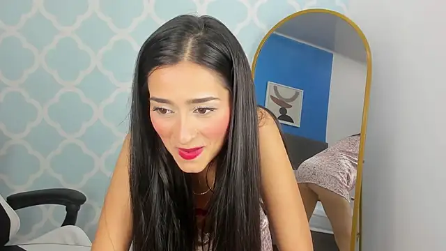 Snapshot of noaah_smith_ chatting on February 7, 2025, 1:01 pm noaah smith online show from February 7, 2025, 1:01 pm