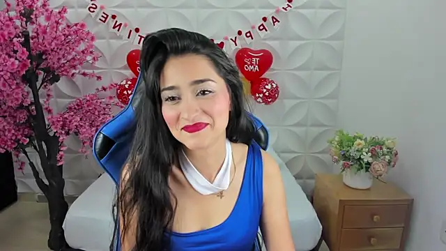 Snapshot of noaah_smith_ chatting on February 15, 2025, 7:17 pm noaah smith online show from February 15, 2025, 7:17 pm