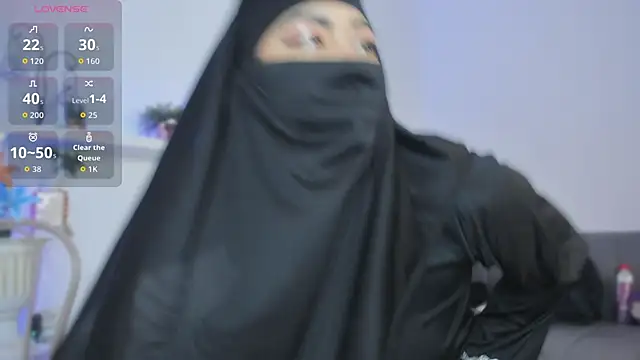 Snapshot of jazmin_anbar chatting on November 18, 2025, 11:57 am jazmin anbar online show from November 18, 2025, 11:57 am