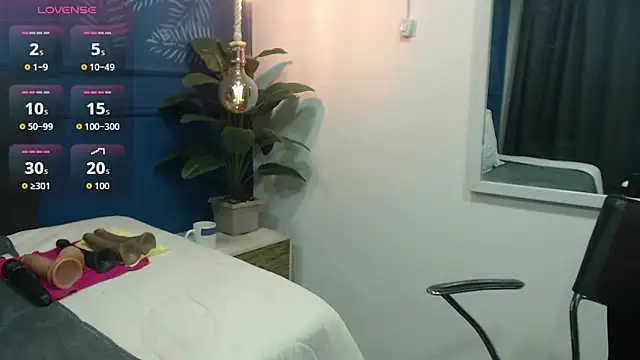 Snapshot of sasi_luna chatting on September 25, 2025, 2:12 pm sasi luna online show from September 25, 2025, 2:12 pm