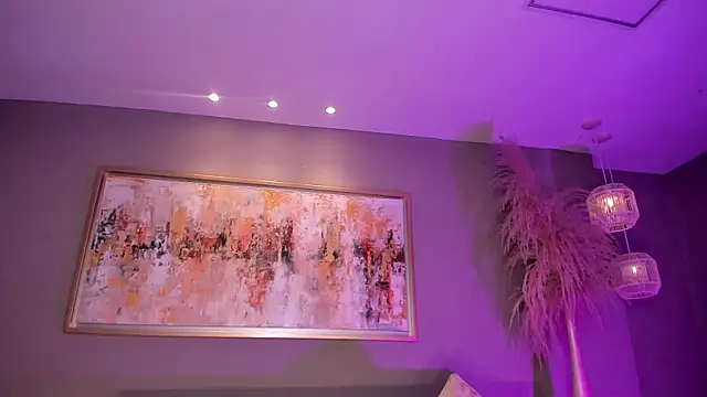 BellaCarteer  online show from March 18, 2025, 6:39 pm