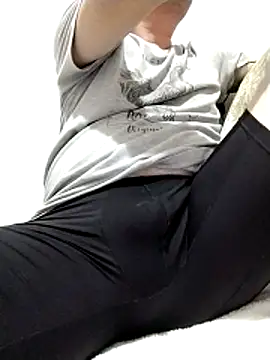 Bombi22 online show from October 18, 2025, 4:14 am