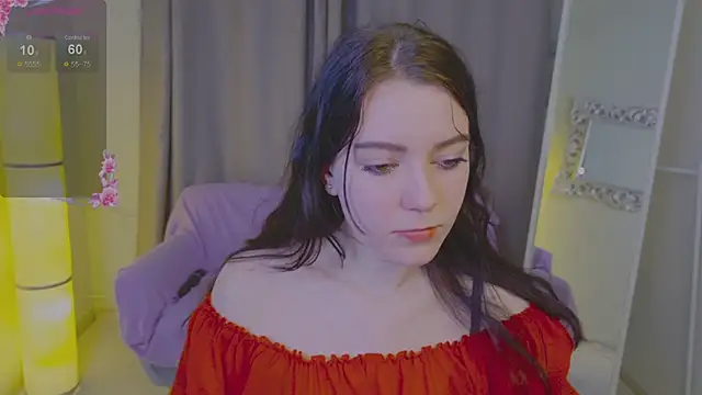 Lana  Cute  online show from March 21, 2025, 12:28 pm