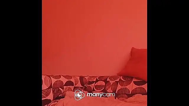 Snapshot of lunaxxxtreme chatting on March 4, 2025, 11:08 am lunaxxxtreme online show from March 4, 2025, 11:08 am