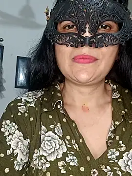 Snapshot of sexy_bhabhi69 chatting on May 8, 2026, 8:29 am sexy bhabhi69 online show from May 8, 2026, 8:29 am