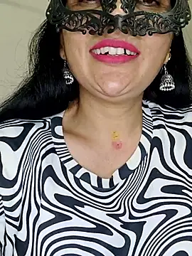 Snapshot of sexy_bhabhi69 chatting on May 21, 2026, 8:55 am sexy bhabhi69 online show from May 21, 2026, 8:55 am