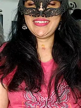 Snapshot of sexy_bhabhi69 chatting on May 7, 2026, 6:28 am sexy bhabhi69 online show from May 7, 2026, 6:28 am