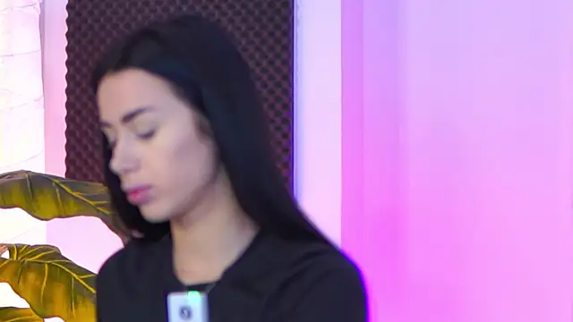 Snapshot of Jenna_Day chatting on November 11, 2025, 9:59 am Jenna Day online show from November 11, 2025, 9:59 am