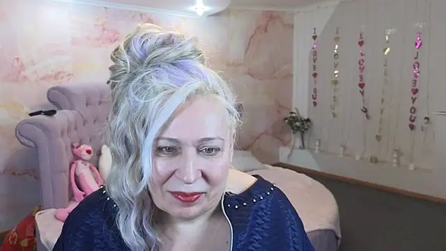 Snapshot of Penelope_Pinky chatting on February 5, 2026, 11:06 am Penelope Pinky online show from February 5, 2026, 11:06 am