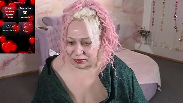 Snapshot of Penelope_Pinky chatting on March 9, 2026, 10:08 am Penelope Pinky online show from March 9, 2026, 10:08 am