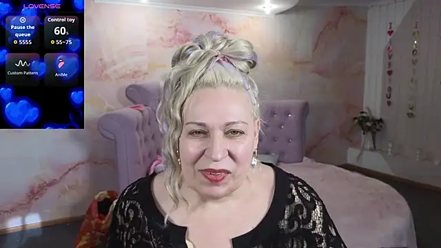 Snapshot of Penelope_Pinky chatting on February 17, 2026, 11:40 am Penelope Pinky online show from February 17, 2026, 11:40 am