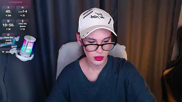 Snapshot of Cassie_Bae chatting on March 10, 2025, 9:29 pm Cassie Bae online show from March 10, 2025, 9:29 pm