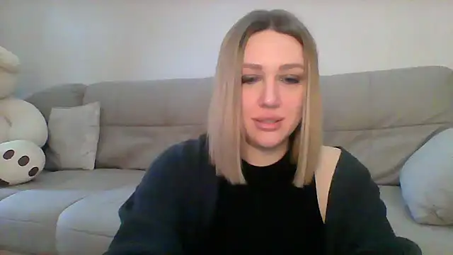 Snapshot of VickyLove047 chatting on February 18, 2025, 10:49 am VickyLove047 online show from February 18, 2025, 10:49 am