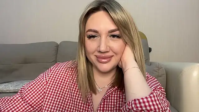 VickyLove047 online show from May 25, 2026, 7:29 am