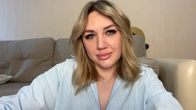 VickyLove047 online show from May 27, 2026, 10:55 am