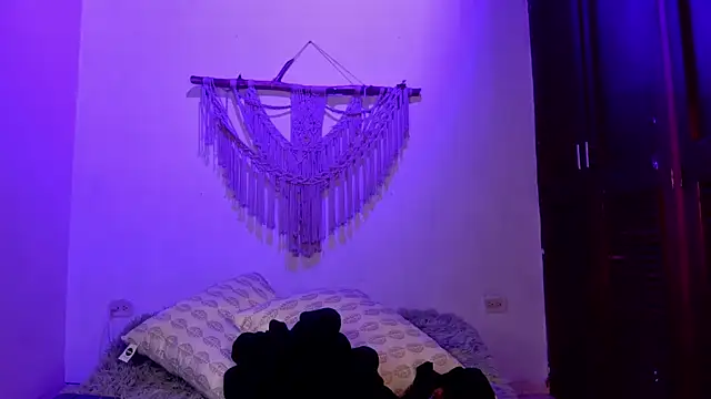 Snapshot of anais_tgn chatting on October 11, 2025, 11:00 am anais tgn online show from October 11, 2025, 11:00 am