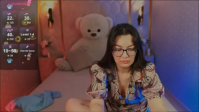 ZarifaBev online show from February 15, 2025, 6:12 pm