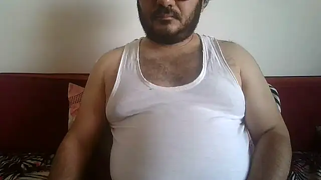 UrfavSlaveBitch online show from May 16, 2026, 12:48 pm
