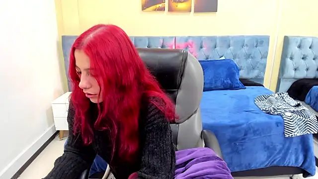 Snapshot of Regina_blum chatting on March 7, 2025, 3:51 am Regina blum online show from March 7, 2025, 3:51 am