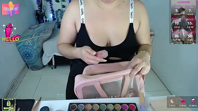 CassandraBaby  online show from November 24, 2025, 7:25 pm