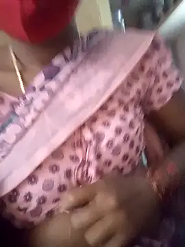 Snapshot of telugu_heroine9 chatting on January 10, 2025, 5:47 am telugu heroine9 online show from January 10, 2025, 5:47 am