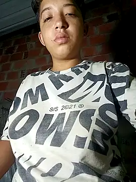 Ggeraldyn 311 online show from December 16, 2024, 3:19 am