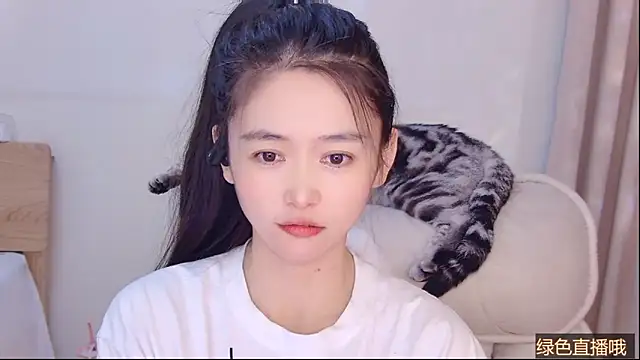 Snapshot of CN-Babycat chatting on March 11, 2026, 4:39 am CN-Babycat online show from March 11, 2026, 4:39 am