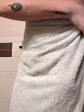 AndysBigOne online show from November 7, 2025, 9:52 pm