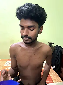 Snapshot of funcracker chatting on January 13, 2026, 1:48 pm funcracker online show from January 13, 2026, 1:48 pm