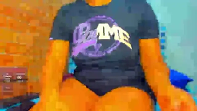 yonsol abril online show from January 18, 2026, 7:28 pm